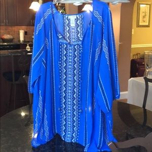 Never worn! Women’s lightweight blouse